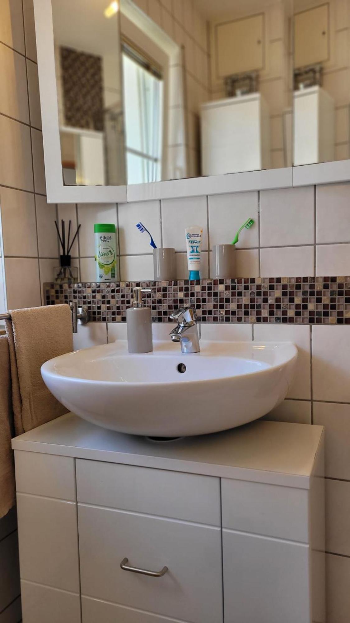 Berlin-Oase - Schnuckelige Ferienwohnung An Der Grenze Zu Berlin Schönefeld Exteriör bild